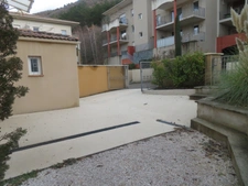 Belle MAISON sur 2 niveaux de 95 m3 à vendre centre ville de DIGNE LES BAINS (04)