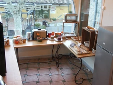 HOTEL RESTAURANT  à VENDRE à  MOUSTIERS SAINTE MARIE (04) HAUTE-PROVENCE - PARC DU VERDON