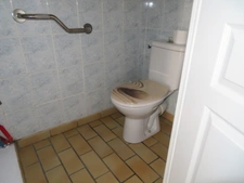APPARTEMENT T1 DE PLAIN PIED + MEZZANINE + TERRASSE + PARKING à vendre  LE CHAFFAUT SAINT JURSON (04)