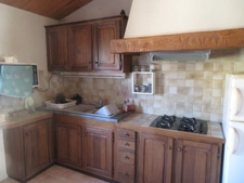 MASION jumelée sur 2 niveaux de 68 m2 à VENDRE à MAJASTRES (04270)