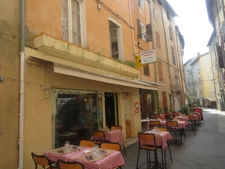 PIZZERIA au feu de bois/RESTAURANT au coeur du centre ville de RIEZ LA ROMAINE, au PAYS du VERDON