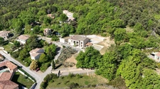 Maison bourgeoise avec piscine, vue dégagée et grand terrain CHAMPTERCIER (04)