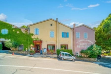 HOTEL RESTAURANT  à VENDRE à  MOUSTIERS SAINTE MARIE (04) HAUTE-PROVENCE - PARC DU VERDON