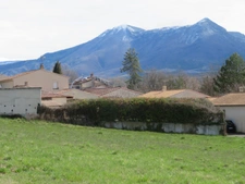 BELLE MAISON de 120 m2 dans propriété de fermée A VENDRE à  MALLEMOISSON (04510)