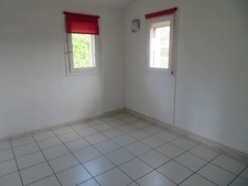 BELLE MAISON de 120 m2 dans propriété de fermée A VENDRE à  MALLEMOISSON (04510)