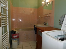 DIGNE-LES-BAINS (04) APPARTEMENT T2 de 51m² avec balcon, 4ème étage avec ascenseur