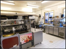 A VENDRE DIGNE-LES BAINS 04 - Zone commerciale Saint-Christophe _ BAR BRASSERIE avec  TERRASSES 