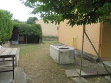 MAISON en VIAGER occupé sur 2 niveaux  A VENDRE Quartier des Grillons à  MALLEMOISSON (04510)