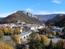 Belle MAISON sur 2 niveaux de 95 m3 à vendre centre ville de DIGNE LES BAINS (04)