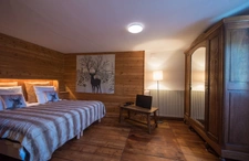 AUBERGE du BARCELARD Fonds de commerce à vendre UVERNET/PRALOUP/BARCELONNETTE (04)