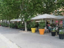 Dpt Alpes de Haute Provence (04), DIGNE LES BAINS à vendre BAR/BRASSERIE/glacier 