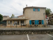 Fonds de commerce à vendre BAR/TABAC/PMU et EPICERIE à  ROUMOULES (04)