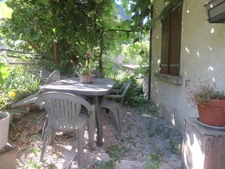 MASION jumelée sur 2 niveaux de 68 m2 à VENDRE à MAJASTRES (04270)