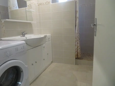 APPARTEMENT T1 de 48.50 m2, vendu meublé à  DIGNE LES BAINS (04)
