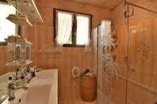 Dpt Alpes de Haute Provence (04), VILLA BIO-CLIMATIQUE en VIAGER occupé à AIGLUN 04510   