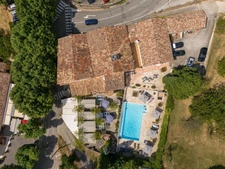 HOTEL RESTAURANT  à VENDRE à  MOUSTIERS SAINTE MARIE (04) HAUTE-PROVENCE - PARC DU VERDON