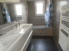 BELLE MAISON de 120 m2 dans propriété de fermée A VENDRE à  MALLEMOISSON (04510)