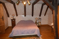 propriété avec deux maisons et vastes parcelles de terrain