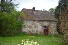 propriété avec deux maisons et vastes parcelles de terrain
