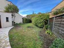 AURIBEAU SUR SIAGNE 4-ROOM HOUSE 109 M2 GARAGE 500 M2 GARDEN