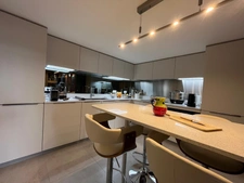 CANNES, Artist's studio reinterpreted as a Loft, 74m2