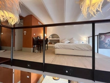 CANNES, Artist's studio reinterpreted as a Loft, 74m2