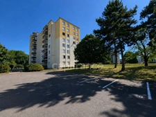 Vaste T4 très lumineux - LONGVIC Centre