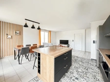 🏡 CHENÔVE – Appartement de 92 m² – Terrasse – Double garage