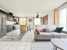 🏡 CHENÔVE – Appartement de 92 m² – Terrasse – Double garage