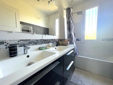 Maison à vendre 5 pièces 106m2 avec garage BARCELONNE DU GERS (32)