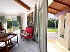 MAISON CONTEMPORAINE 6 PIECES 156m2 AVEC DOUBLE GARAGE, QUARTIER RECHERCHE.