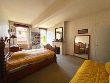 Maison à vendre 10 pièces 334M2 MIRANDE (32)
