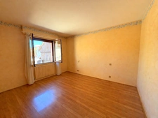 MAISON À VENDRE COEUR DE VILLE 130M2 AVEC PISCINE ET DÉPENDANCE