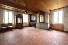Maison à rénover à vendre 5 pièces LAUJUZAN (32)