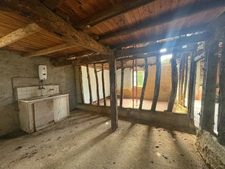 Maison à rénover avec dépendances et 16 870m2 de terrain Proche de AIRE SUR L'ADOUR (40)