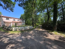 Maison à vendre 6 pièces 235m2 avec dépendance Proche MONT-DE-MARSAN (40)