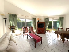 MAISON CONTEMPORAINE 6 PIECES 156m2 AVEC DOUBLE GARAGE, QUARTIER RECHERCHE.