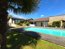 MAISON À VENDRE COEUR DE VILLE 130M2 AVEC PISCINE ET DÉPENDANCE