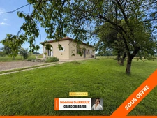 MAISON CONTEMPORAINE DE PLAIN-PIED AVEC DEPENDANCES SUR PLUS DE 1 HECTARE AVEC VUE PYRENEES 