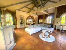 Maison 5 pièces 257m2 avec piscine et garages à AIRE SUR L'ADOUR
