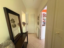 Maison de ville 6 pièces entièrement rénovée de 157m2 + T3 indépendant loué sur 3211m2 de terrain à AIRE SUR L'ADOUR (40)