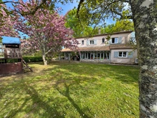 Maison à vendre 6 pièces 235m2 avec dépendance Proche MONT-DE-MARSAN (40)