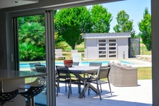 MAISON CONTEMPORAINE HAUT DE GAMME 203M2 AVEC PISCINE CHAUFFÉE ET DOUBLE GARAGE