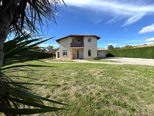 MAISON CONTEMPORAINE 6 PIECES 156m2 AVEC DOUBLE GARAGE, QUARTIER RECHERCHE.