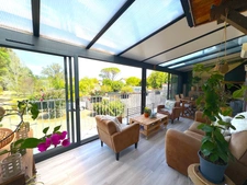 Maison de ville 6 pièces entièrement rénovée de 157m2 + T3 indépendant loué sur 3211m2 de terrain à AIRE SUR L'ADOUR (40)