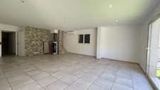 À vendre – Belle maison T4 avec piscine, jardin et terrasse