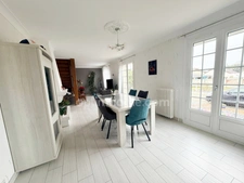 MAISON 3 CHAMBRES – SOUS-SOL COMPLET – GARAGE 50 m² – LE MANS SUD / HÔPITAL SUD