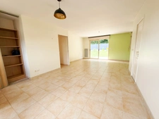 CONNERRÉ – Pavillon de plain-pied 3 chambres avec garage et jardin clos