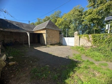 🏡 Maison de caractère – 6 chambres – Dépendance – Terrain arboré de 1 400 m²