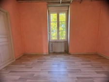 🏡 Maison de caractère – 6 chambres – Dépendance – Terrain arboré de 1 400 m²